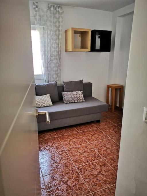 Comfortable & Siviglia